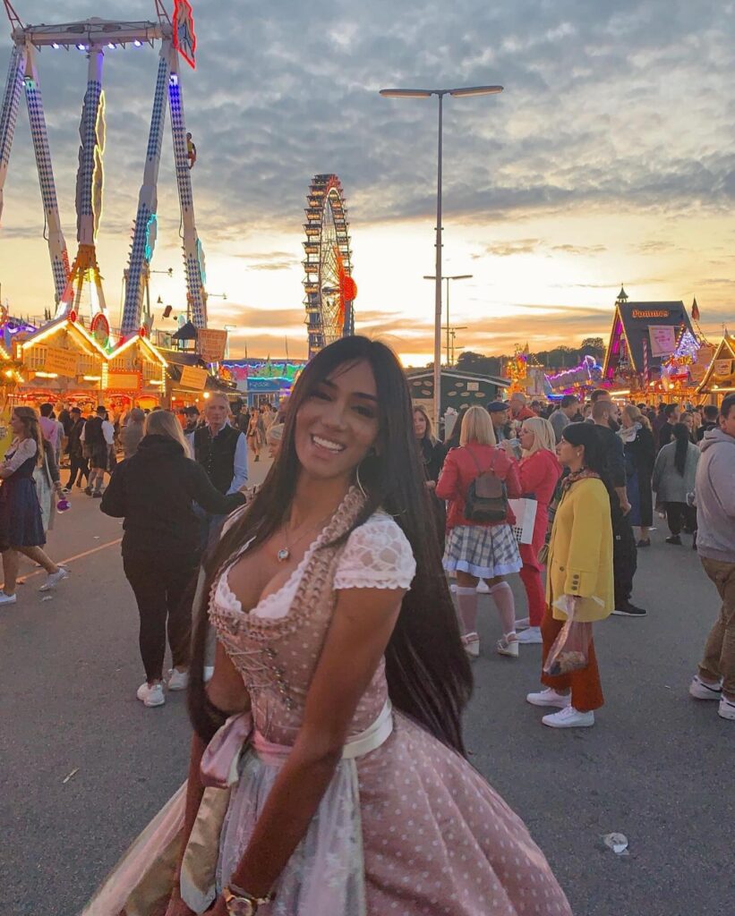 Who Is Laura Saenz? Age, Career, Net Worth & More